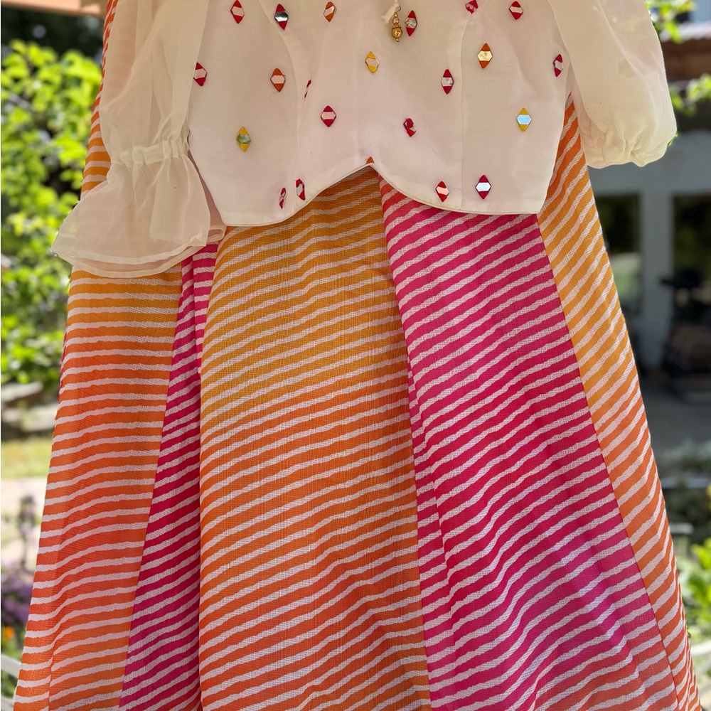 Lehenga, blouse, dupatta Striped Pink & Yellow Maxi Skirt - Women - Picture 6 of 9